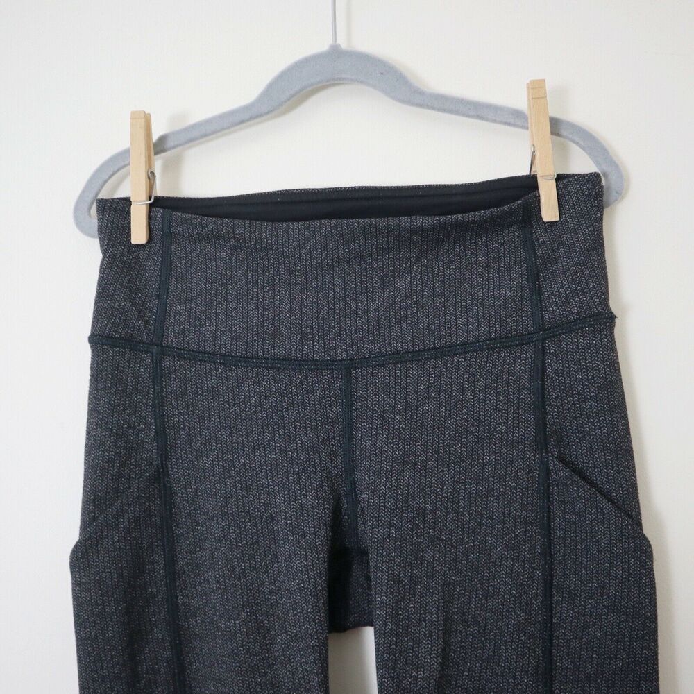 Lululemon Size 2 Speed Tight IV Giant Herringbone Gray Crop Leggings - Picture 3 of 10